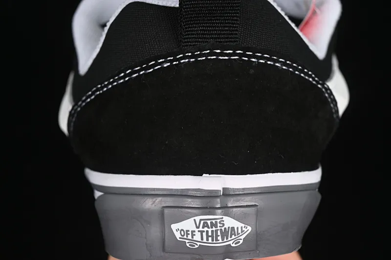 All categories Vans Vans series Vans Low Vans low-top Vans Knu Skool Vans low-top retro casual fat bread shoes VN0009QCCJJ